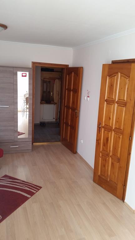 Boglárka Apartman Hajdúszoboszló Exterior foto